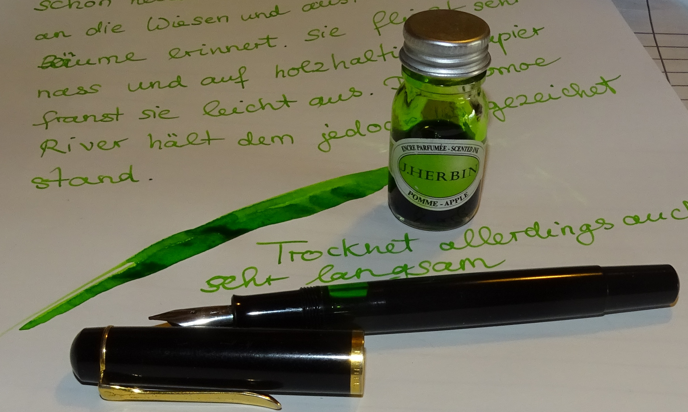 Tintenvostellung Herbin Apple02.jpg