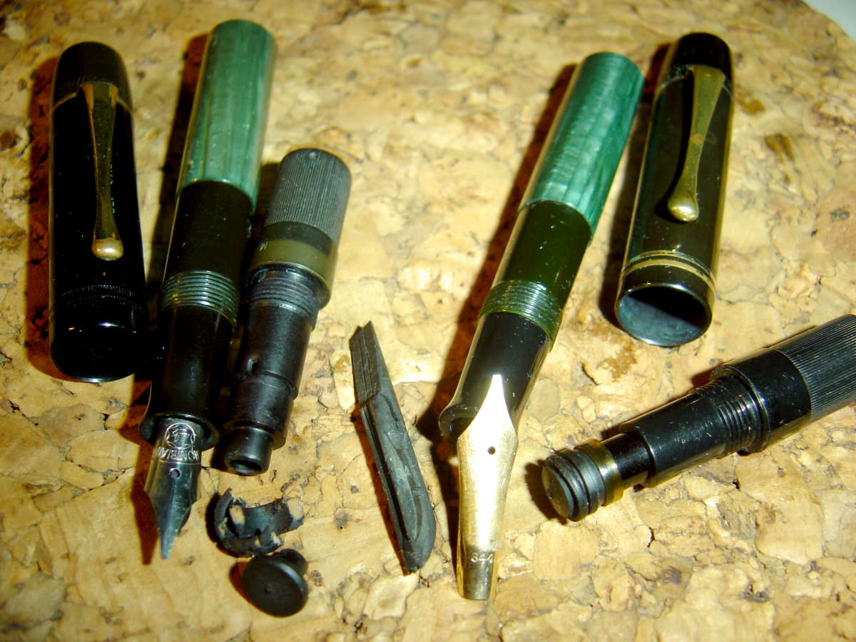 Pelikan 100_zerlegt.JPG