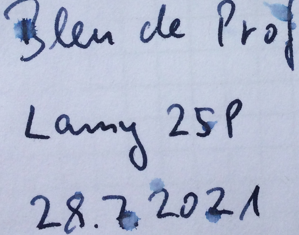 Regentropfen-J-Herbin-Bleu-des-Profondeurs.jpg