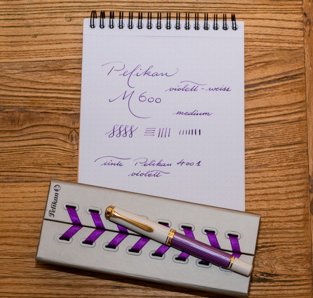 Pelikan M600 violett weiss-4.jpg