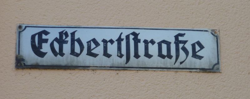 Schild_Eckbertstrasse.jpg