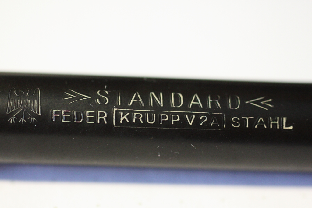 Standard_2.jpg