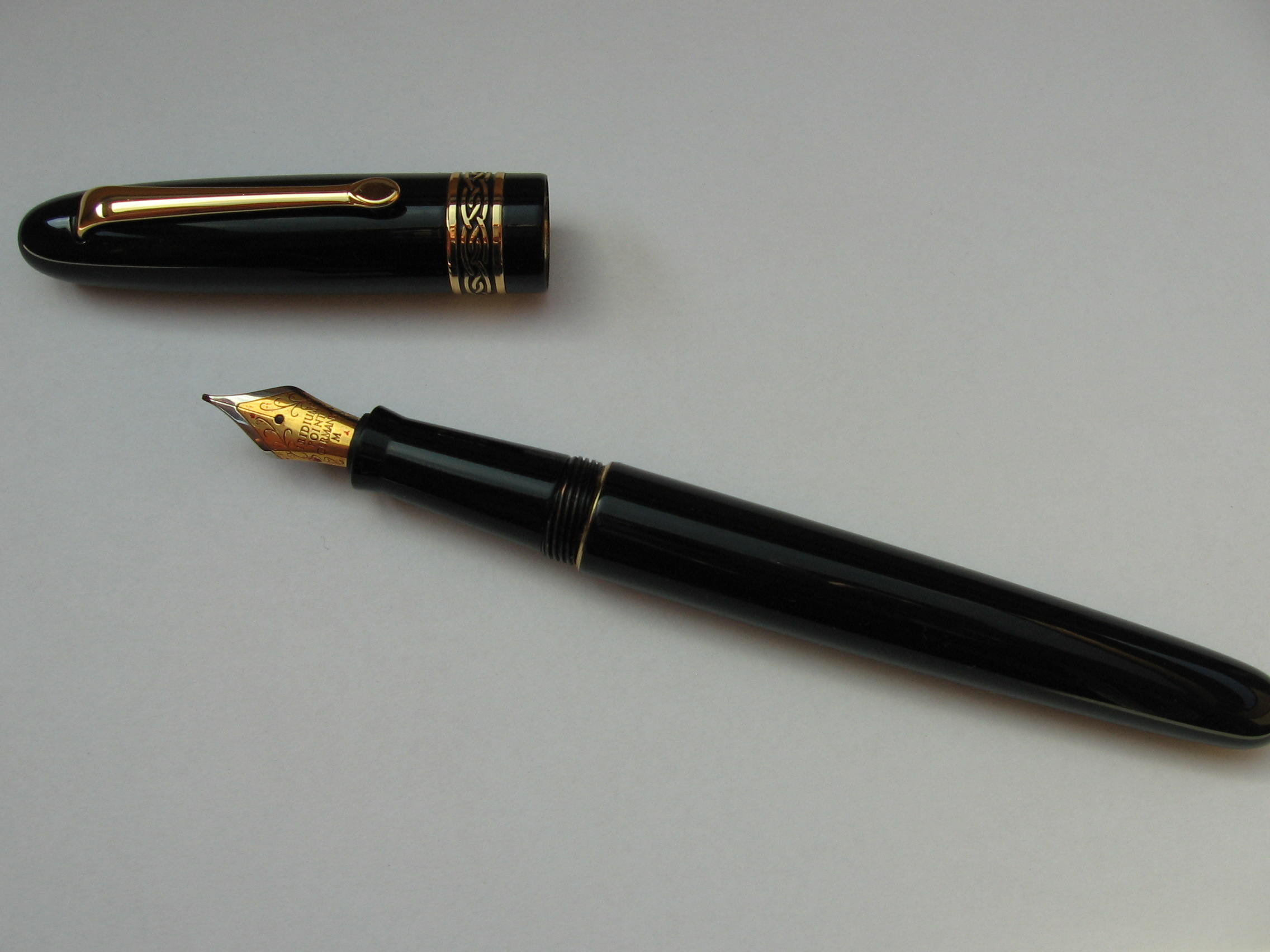 Italix_Parsons_Essential.JPG