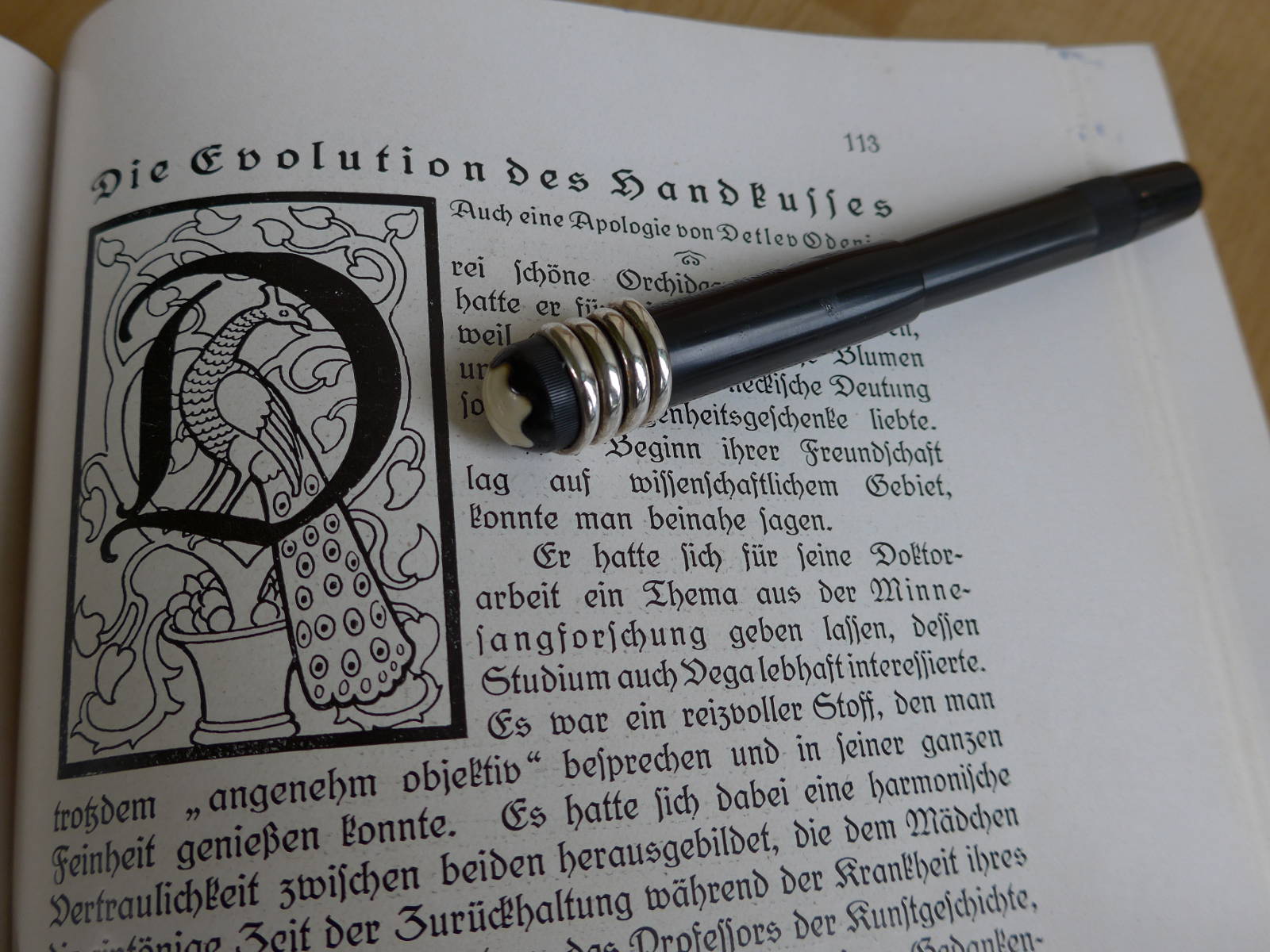 Monblanc_2-Die_Schoenheit_17ter_Jahrgang.jpg