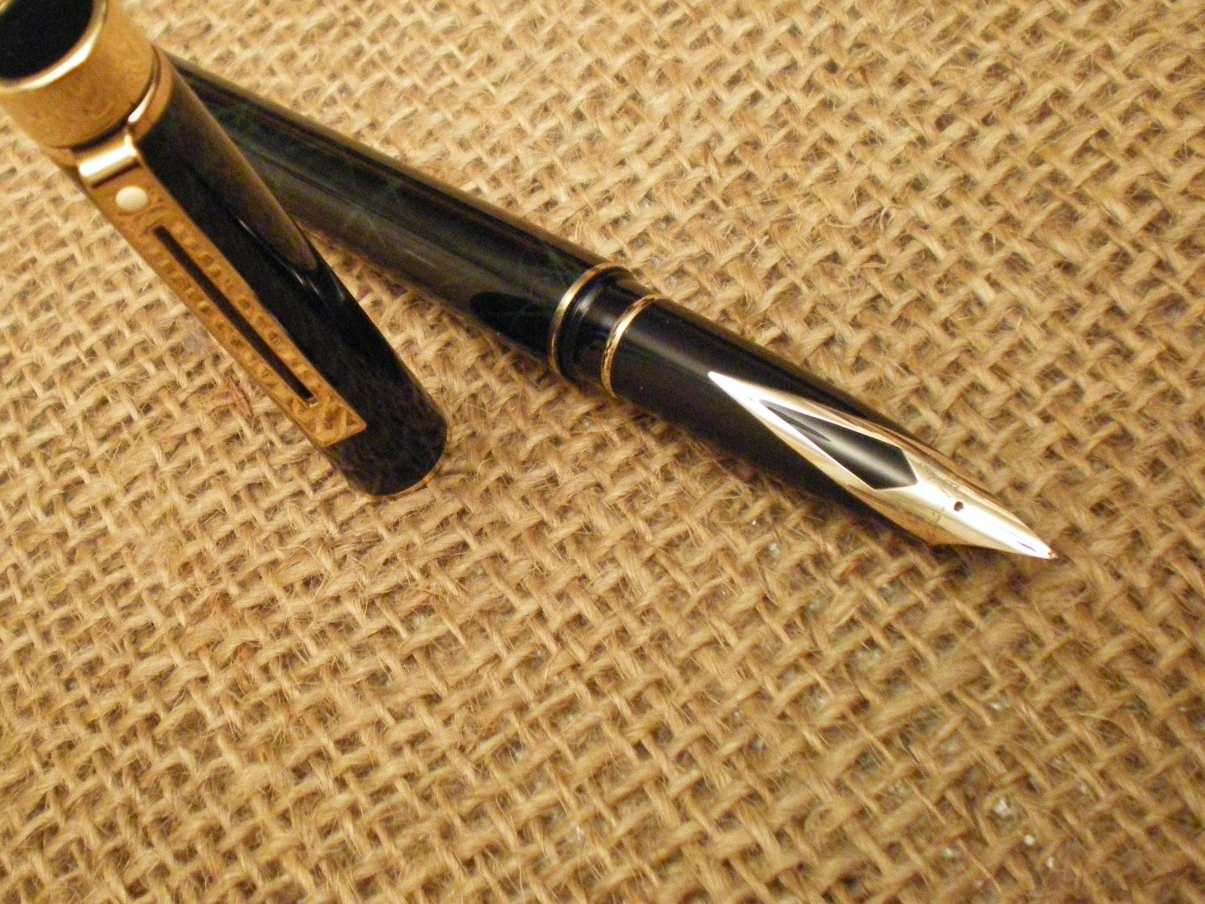 sheaffer targa.jpg