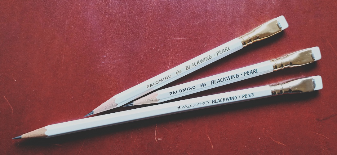 2023-04-18 Palomino Blackwing Pearl Varianten PX.jpg