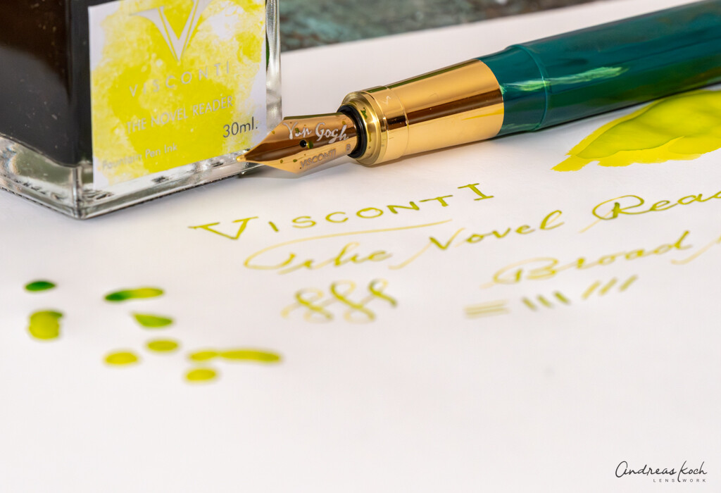 Visconti VG Novel Reader-8.jpg