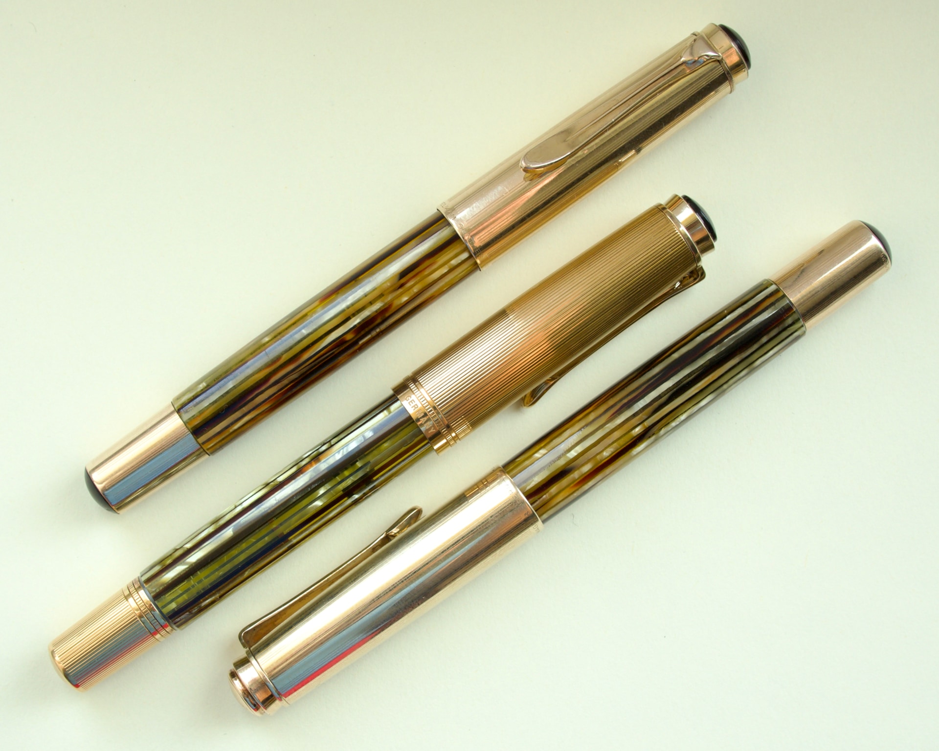 Pelikan_600_M450_500.jpg