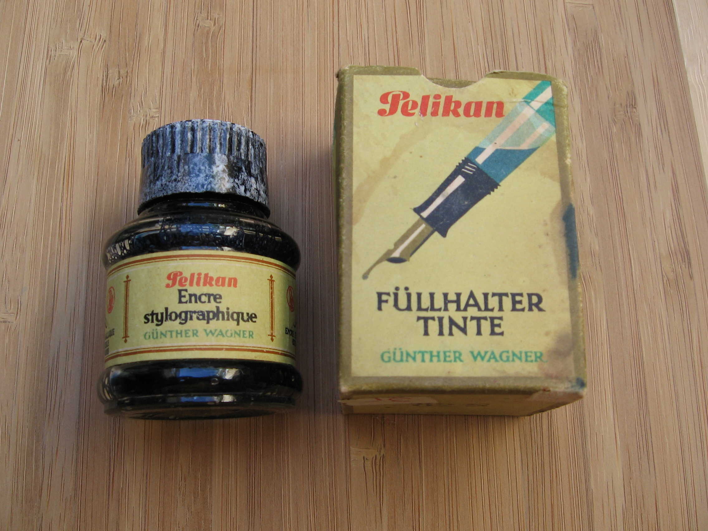Pelikan_Tintenglas82s.JPG