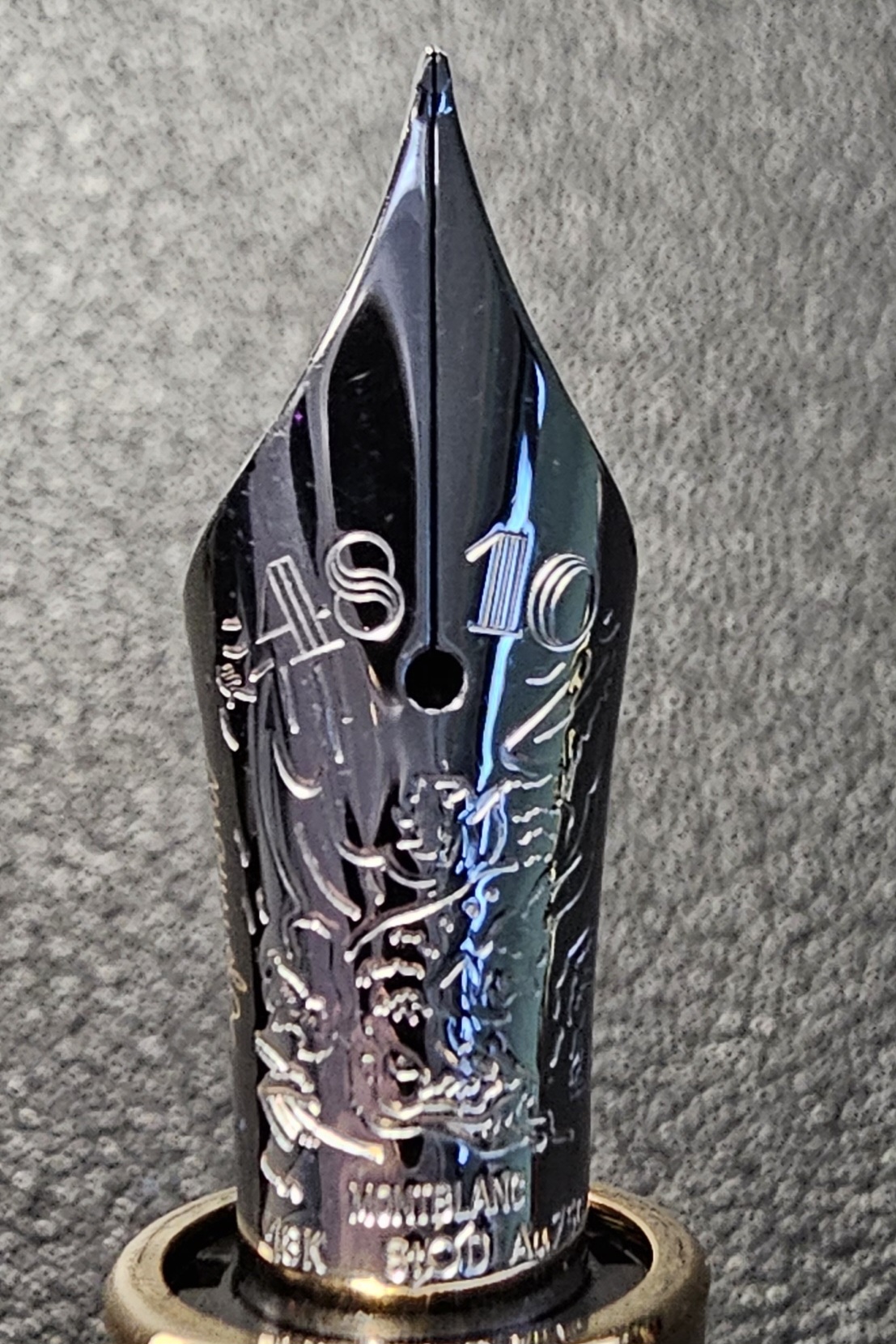 Feder Montblanc 2.jpg