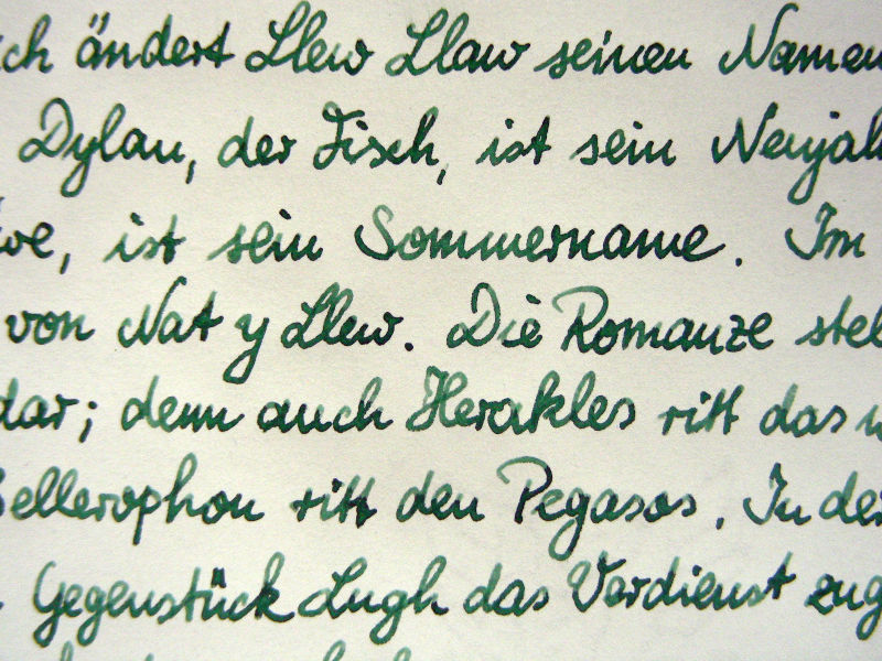 2024_Diamine_Green_Umber_4_red.jpg