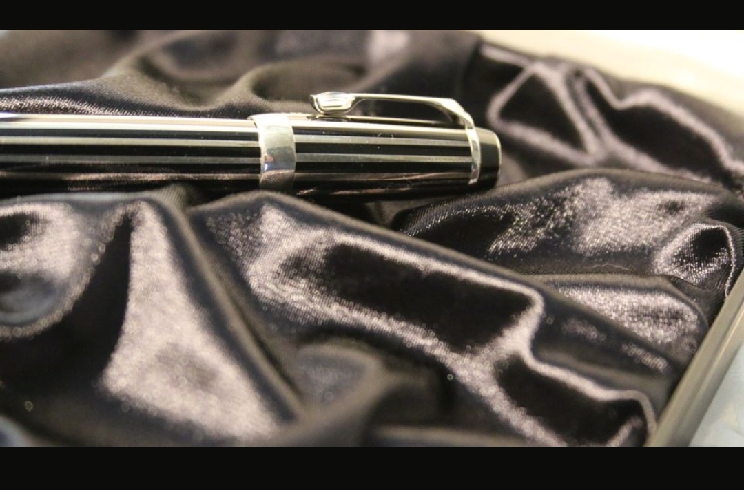 MB Bohéme Platinum Füller 4.jpg