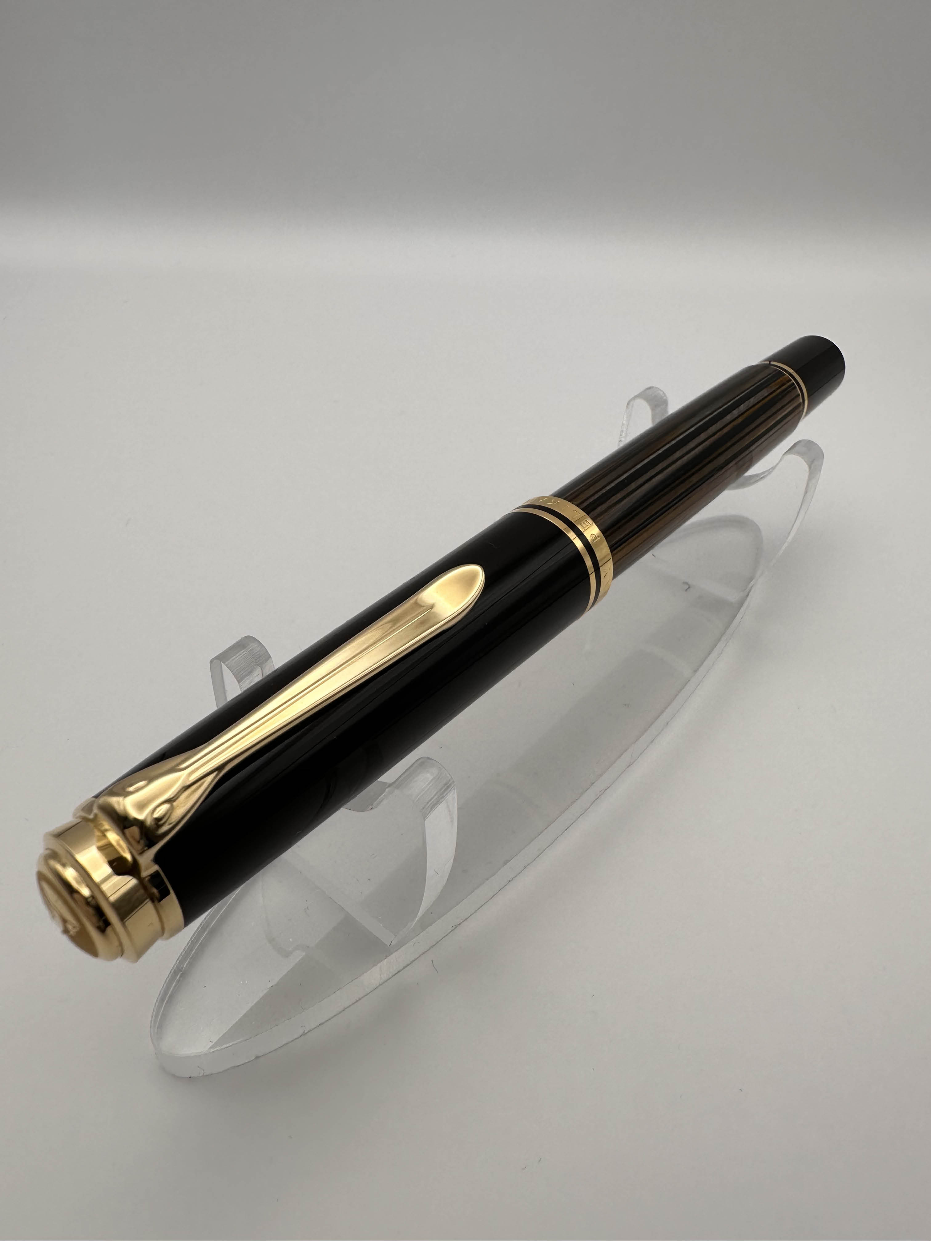 36 Pelikan M800 tortoise.jpg