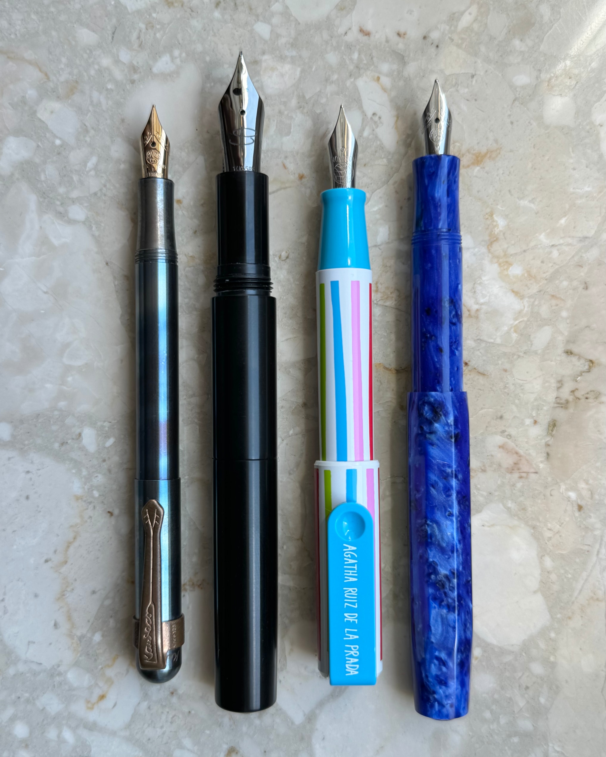 Taschenfüller offen.jpg