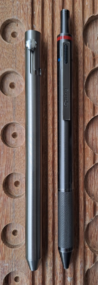 links Ensso Bolt, rechts Rotring Vierfarbstift