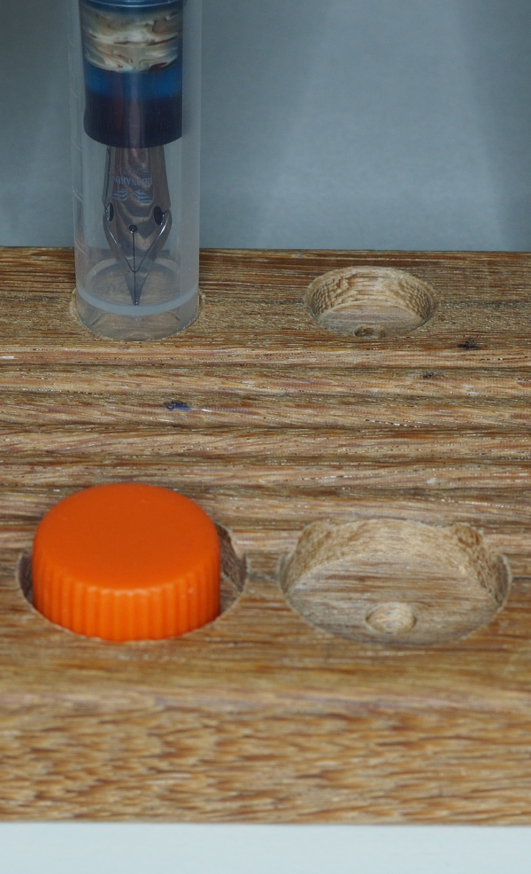 PB151474k-detail.jpg