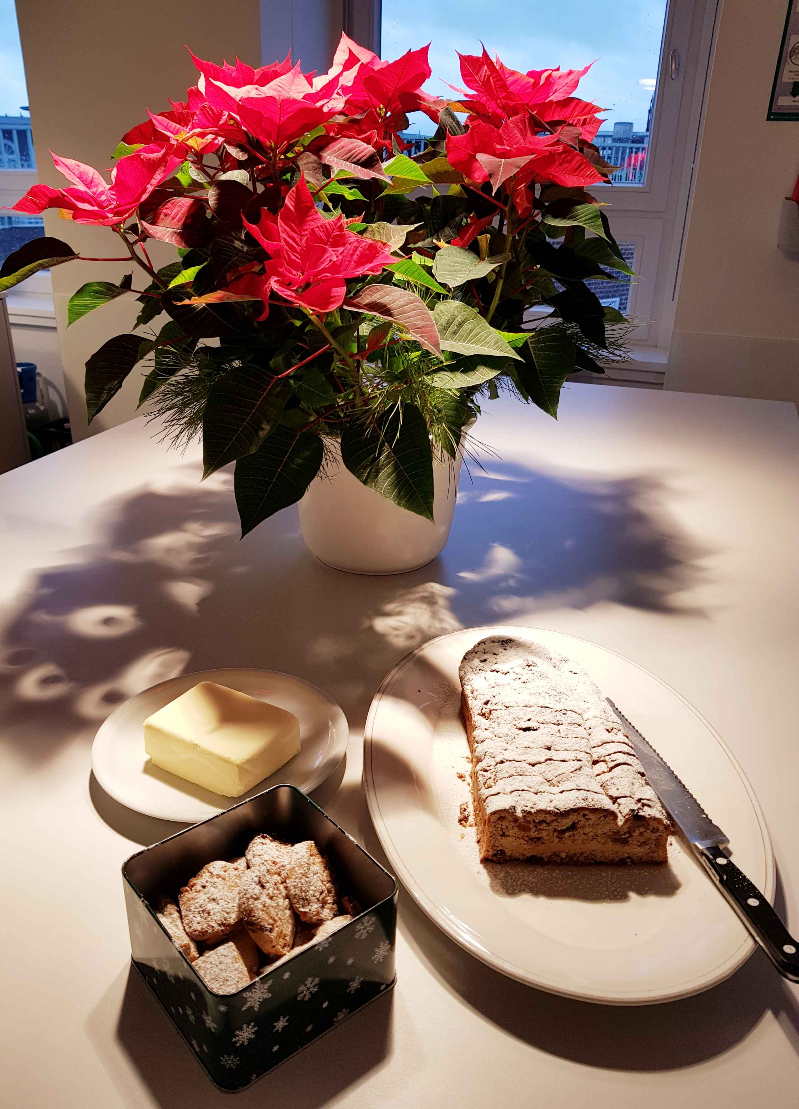 5 - Stollen Büro.jpg