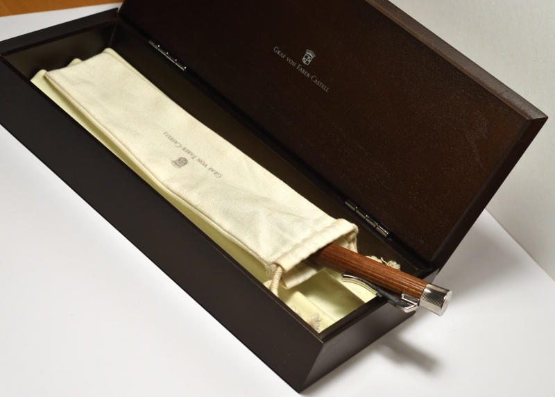 2025-01-26_GvFC_Stift_plus-5877-klein.jpg