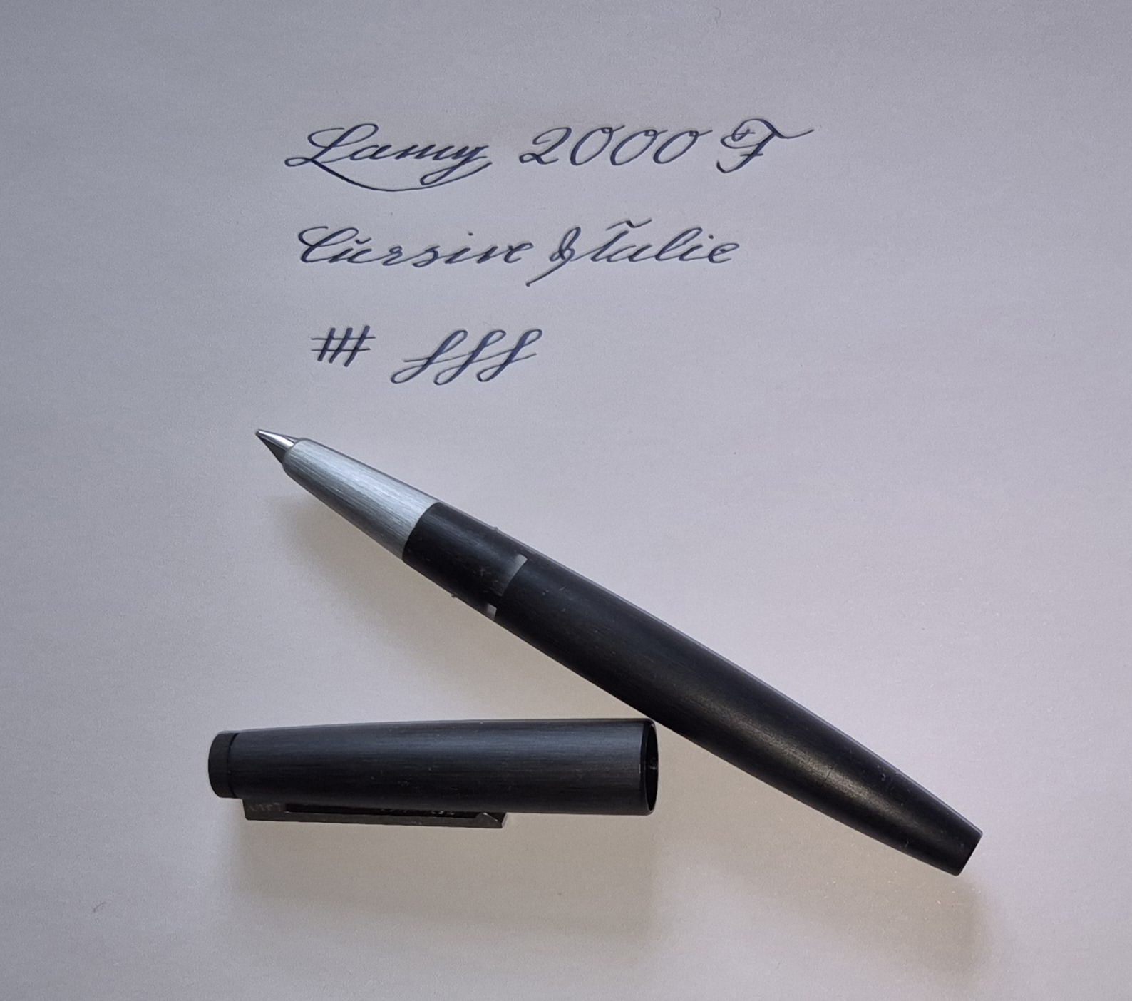 Lamy 2000 F CI.jpg