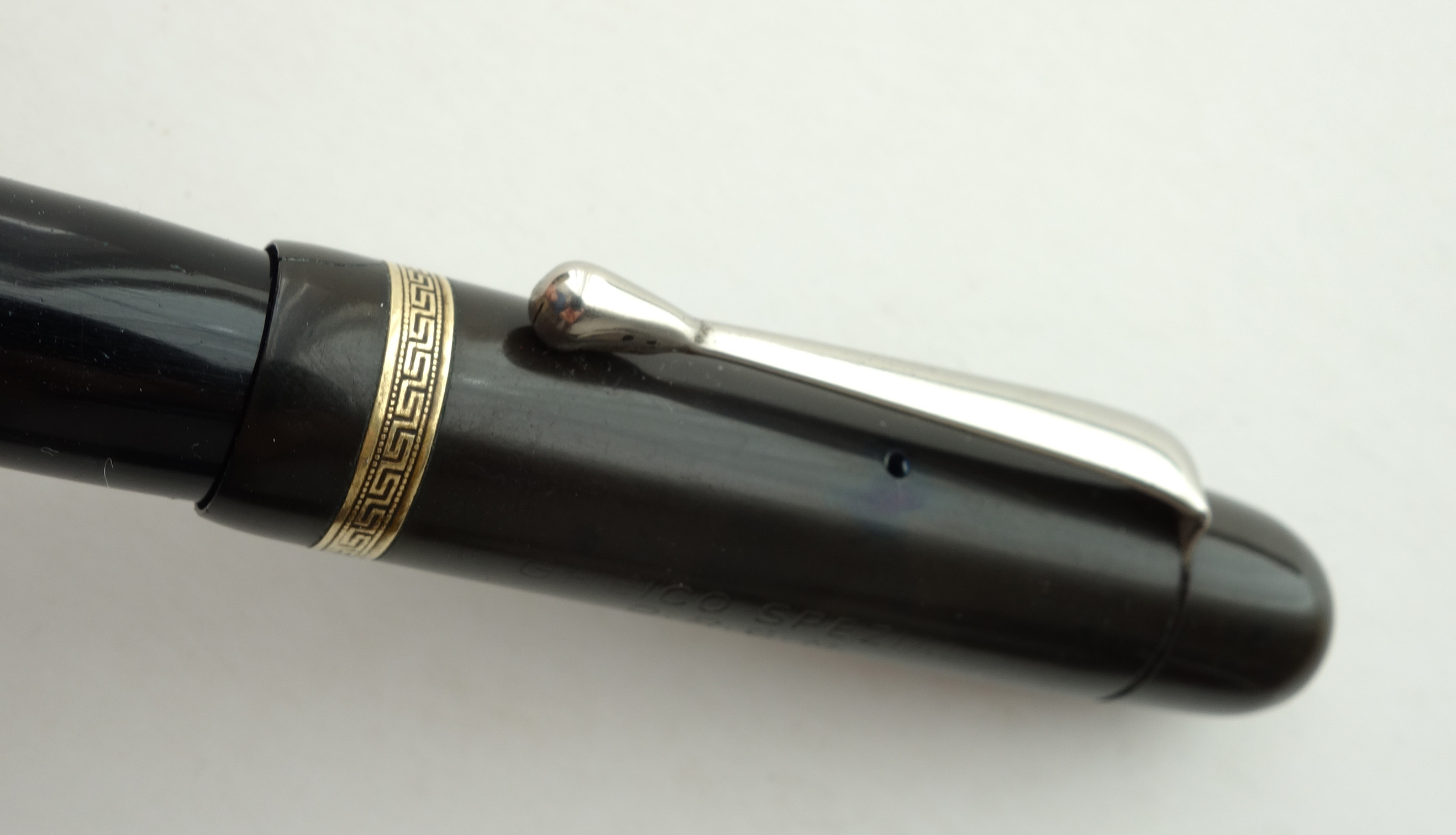 Der verführerische Schmelz polierten Ebonits