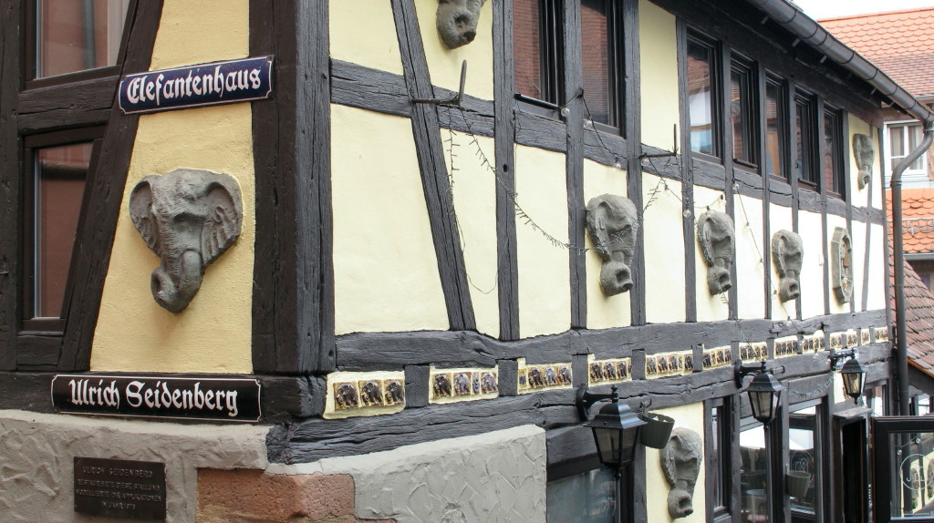 Michelstadt, Elefantenhaus.JPG