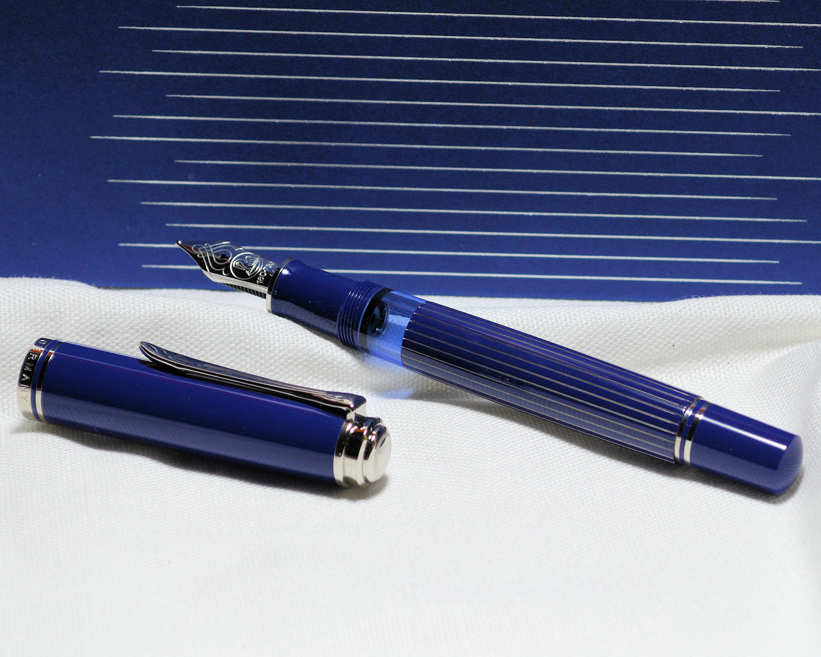 M815MetalBlue-01.jpg