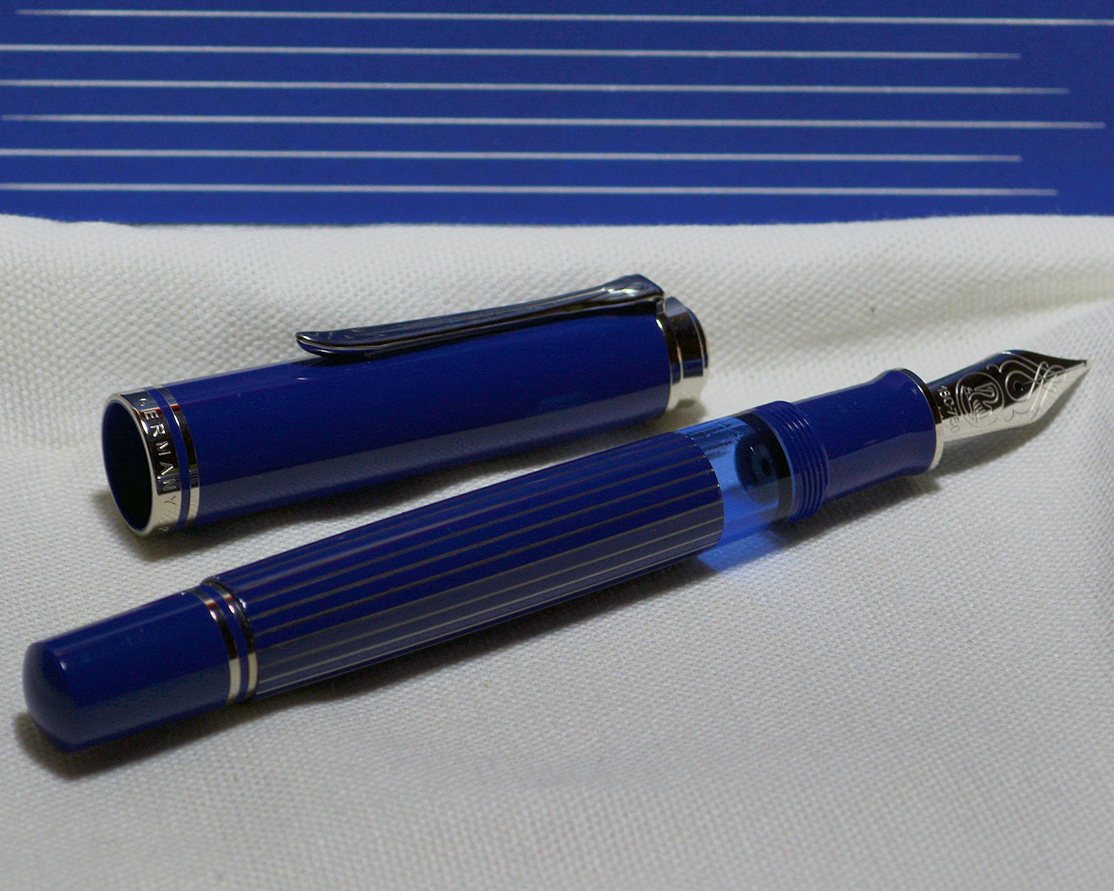 M815MetalBlue-06.jpg