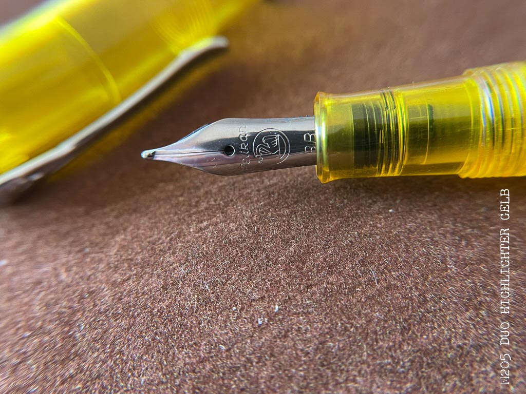 M205 DUO HIGHLIGHTER GELB-1.jpg