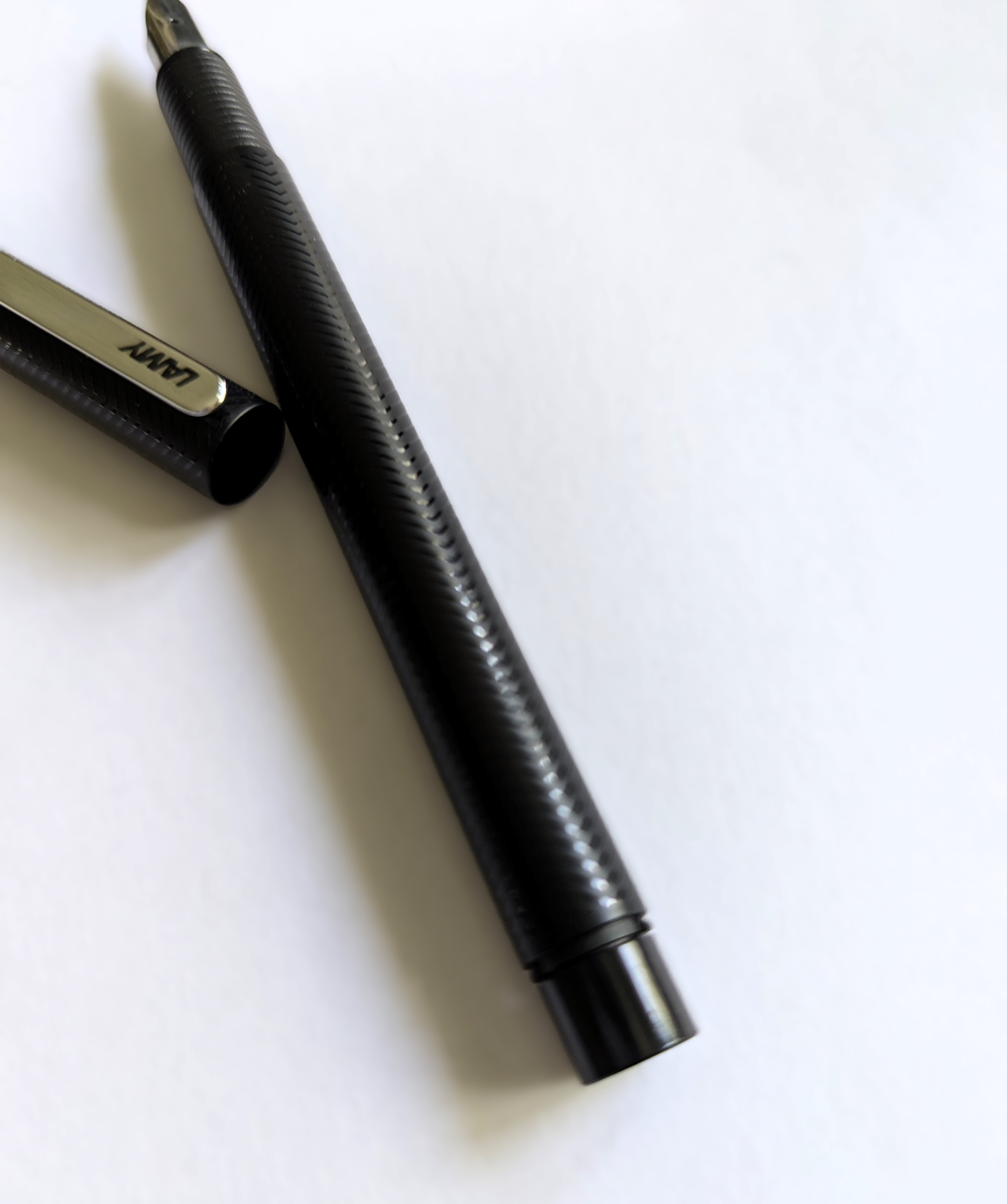 Lamy_Linea_FBl_02.jpg