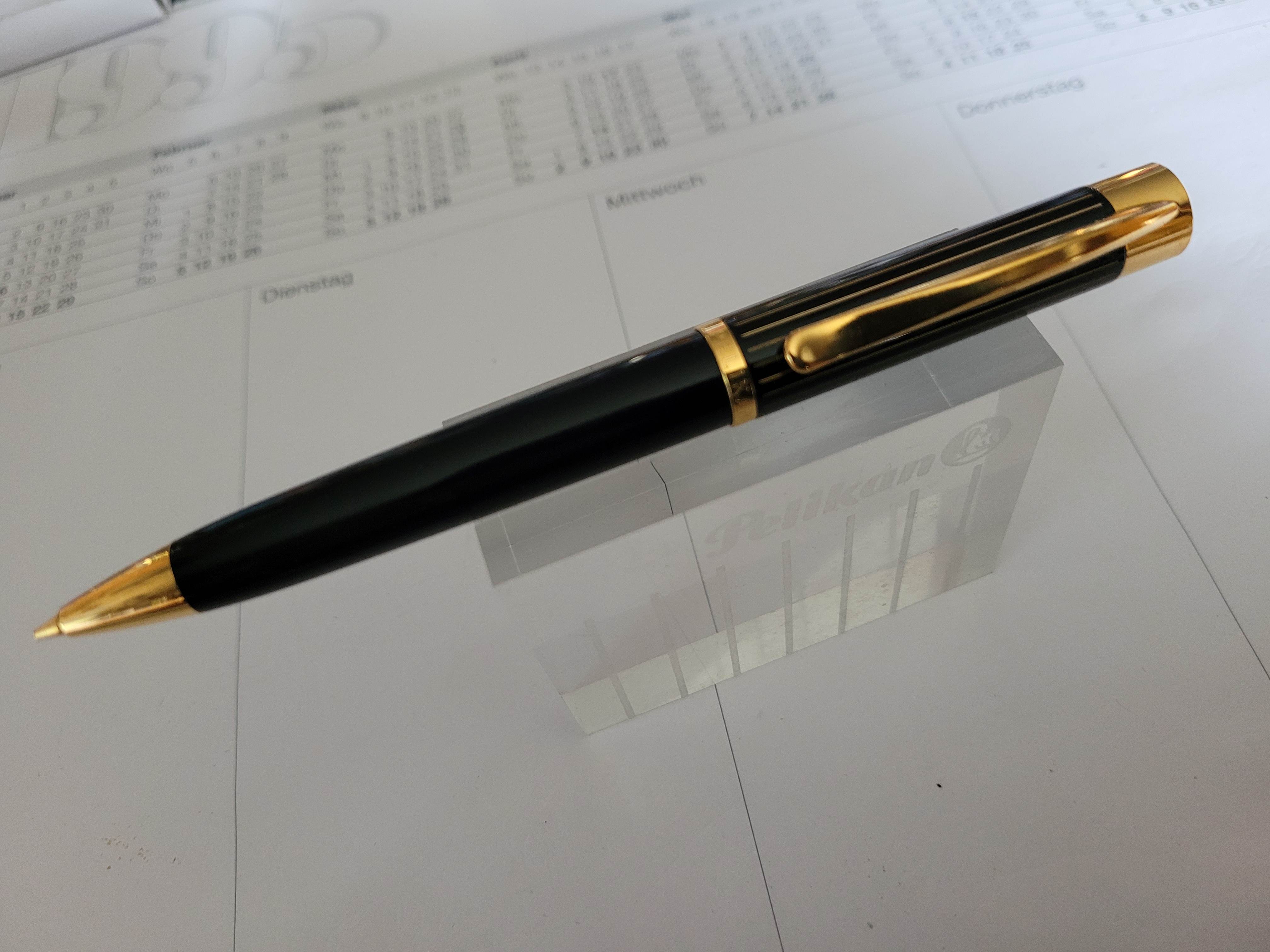 Pelikan Ductus DB Penex().jpg