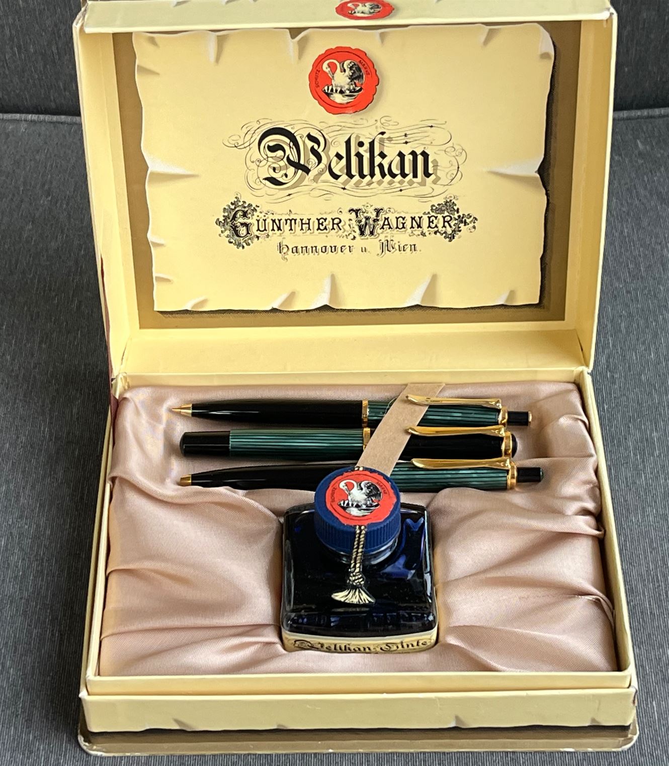 Pelikan_M400_Set_Old_Style_01.JPG