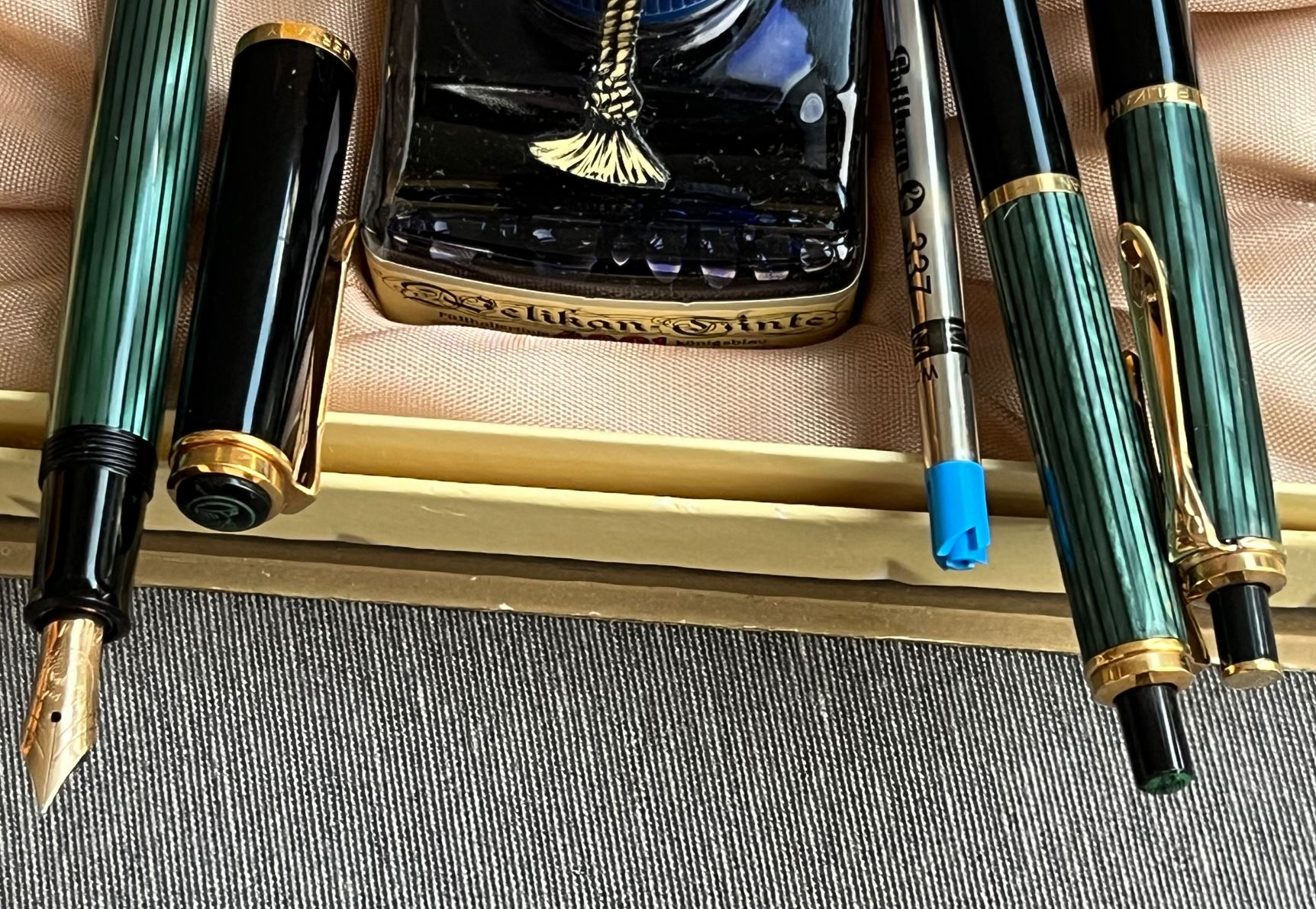 Pelikan_M400_Set_Old_Style_03.JPG