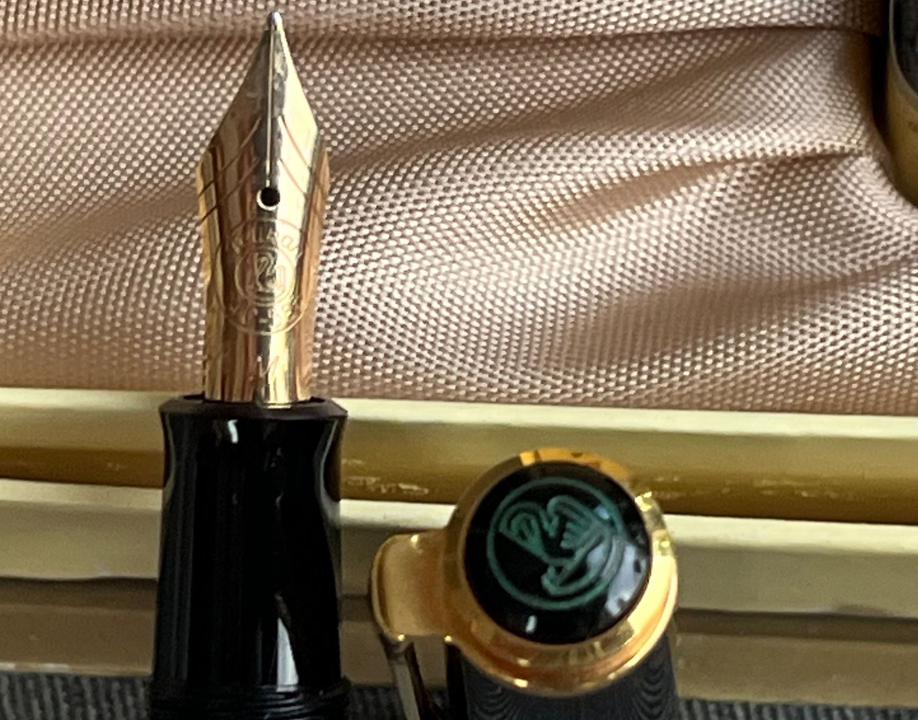 Pelikan_M400_Set_Old_Style_05.JPG
