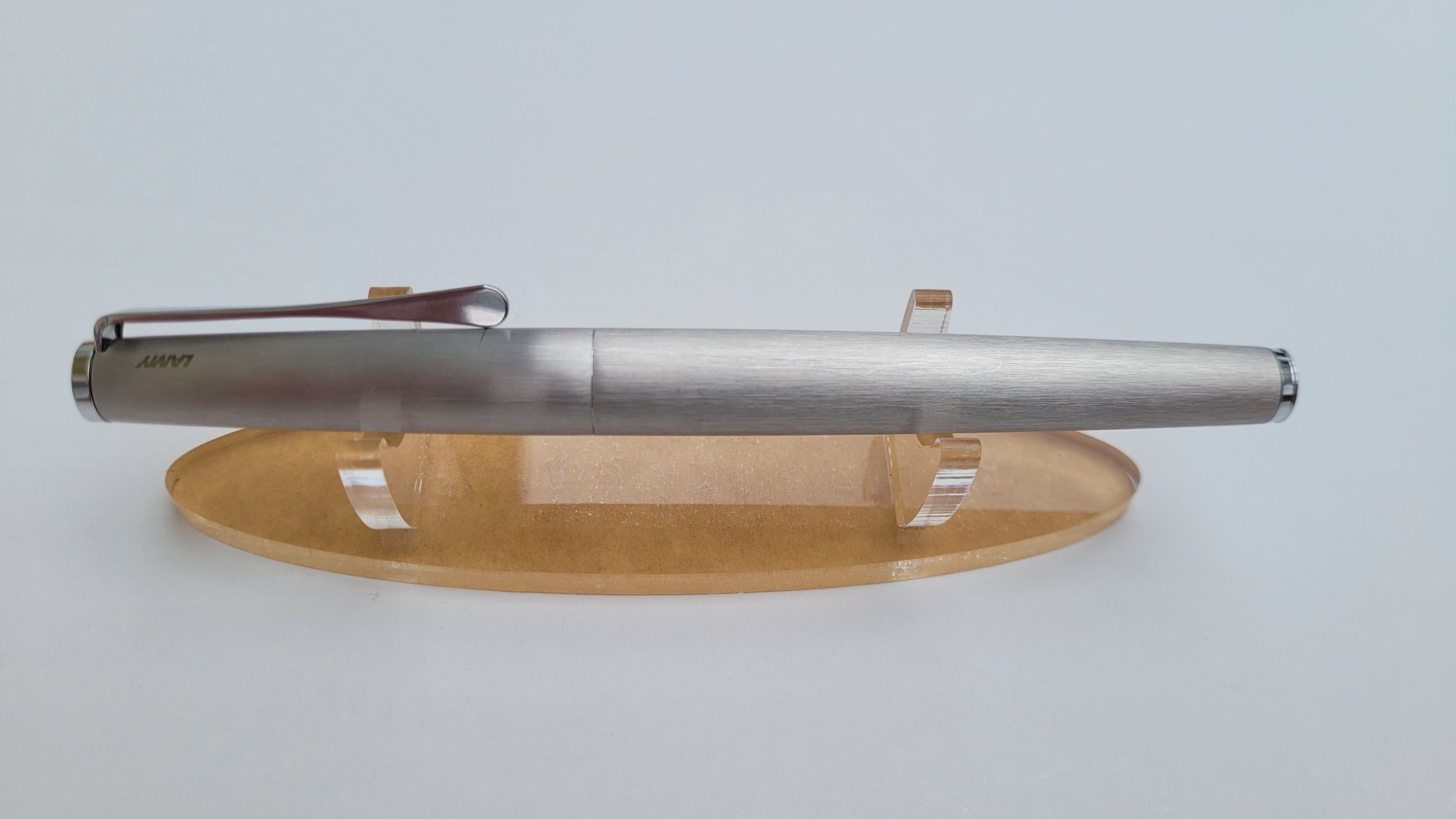 Lamy-Studio-F-brushed-geschlossen-001-LR.jpg