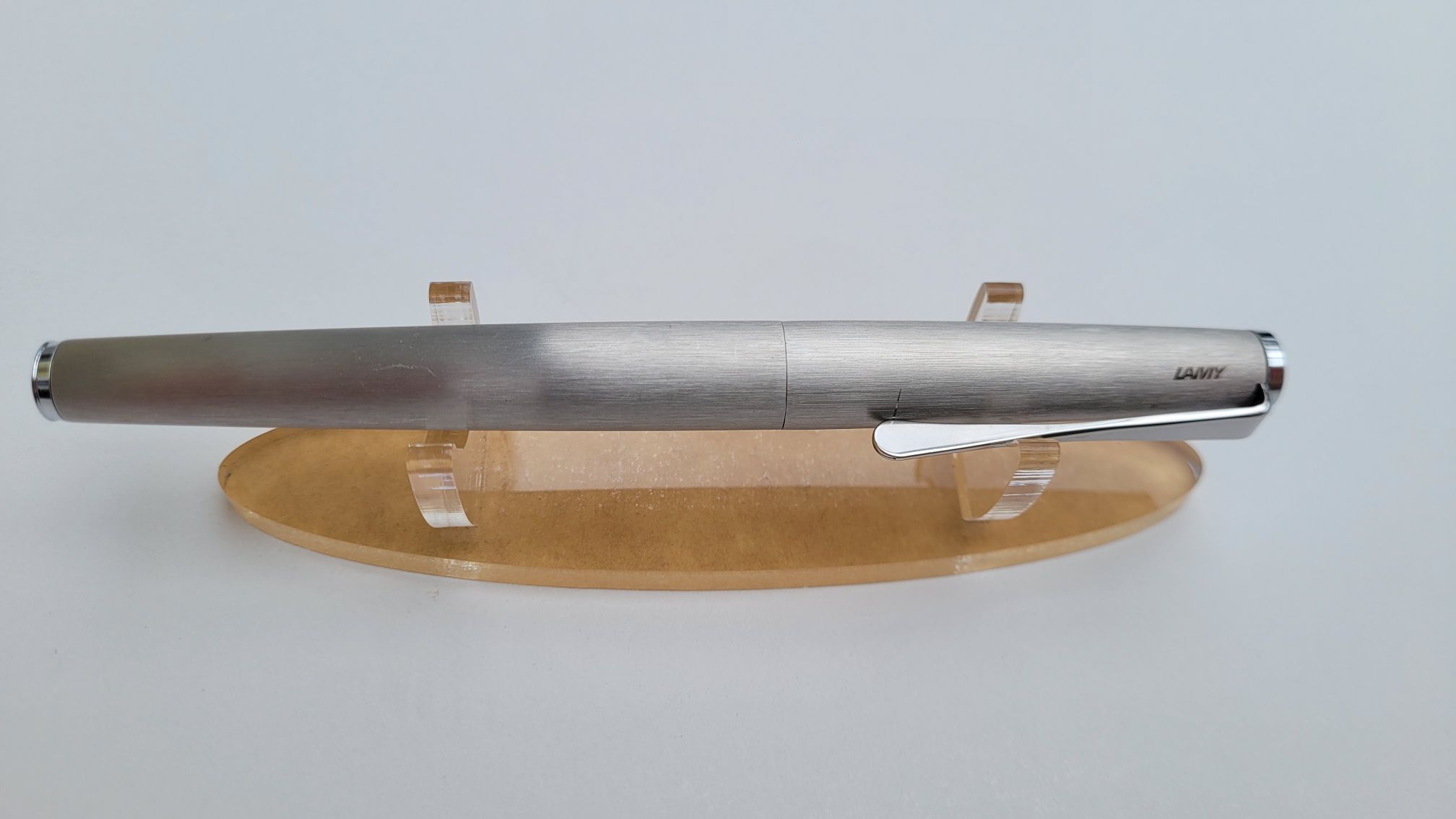 Lamy-Studio-F-brushed-geschlossen-002_LR.jpg