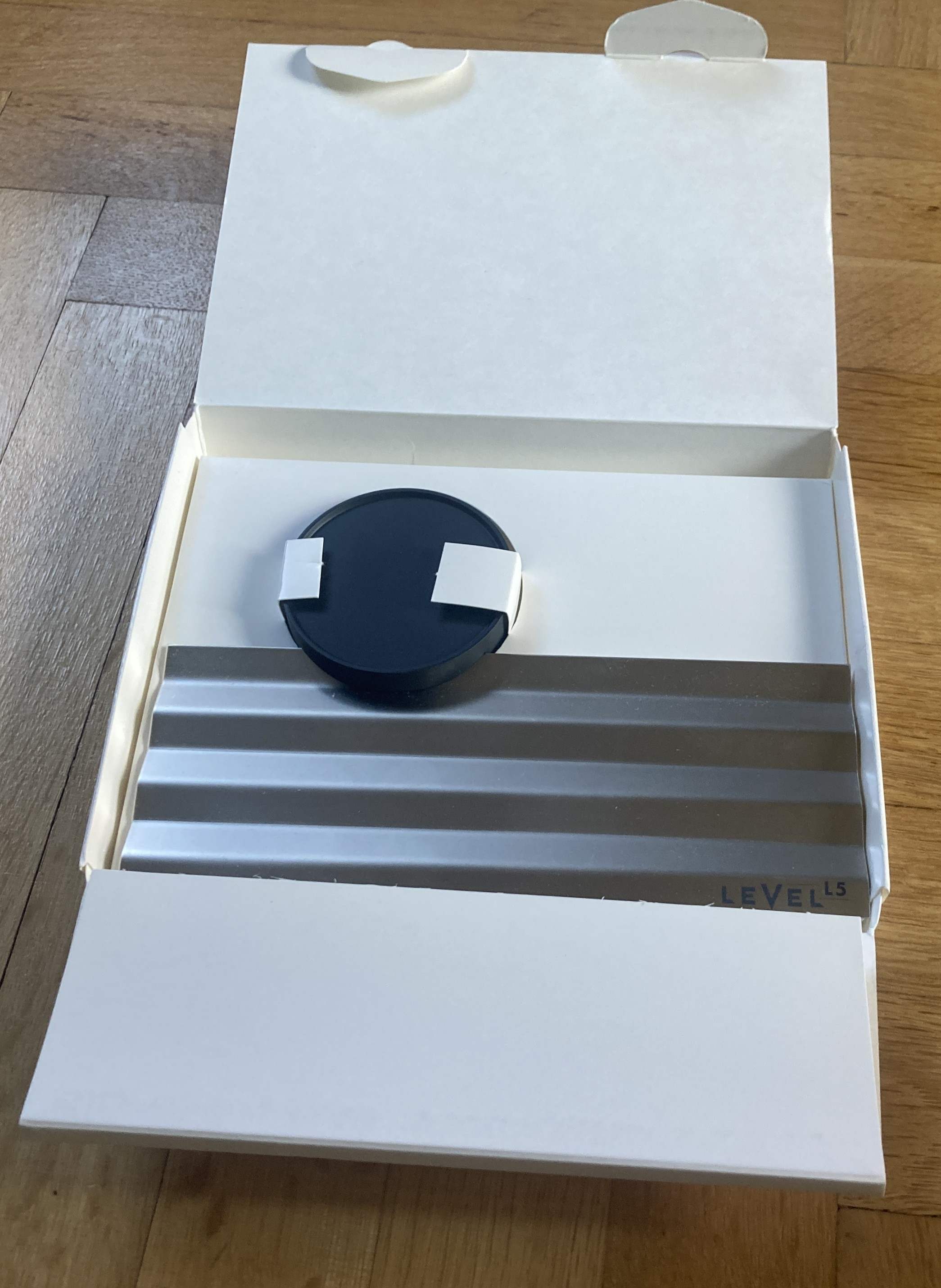 Level Schreibgeraete Ablage  in original Verpackung.JPG