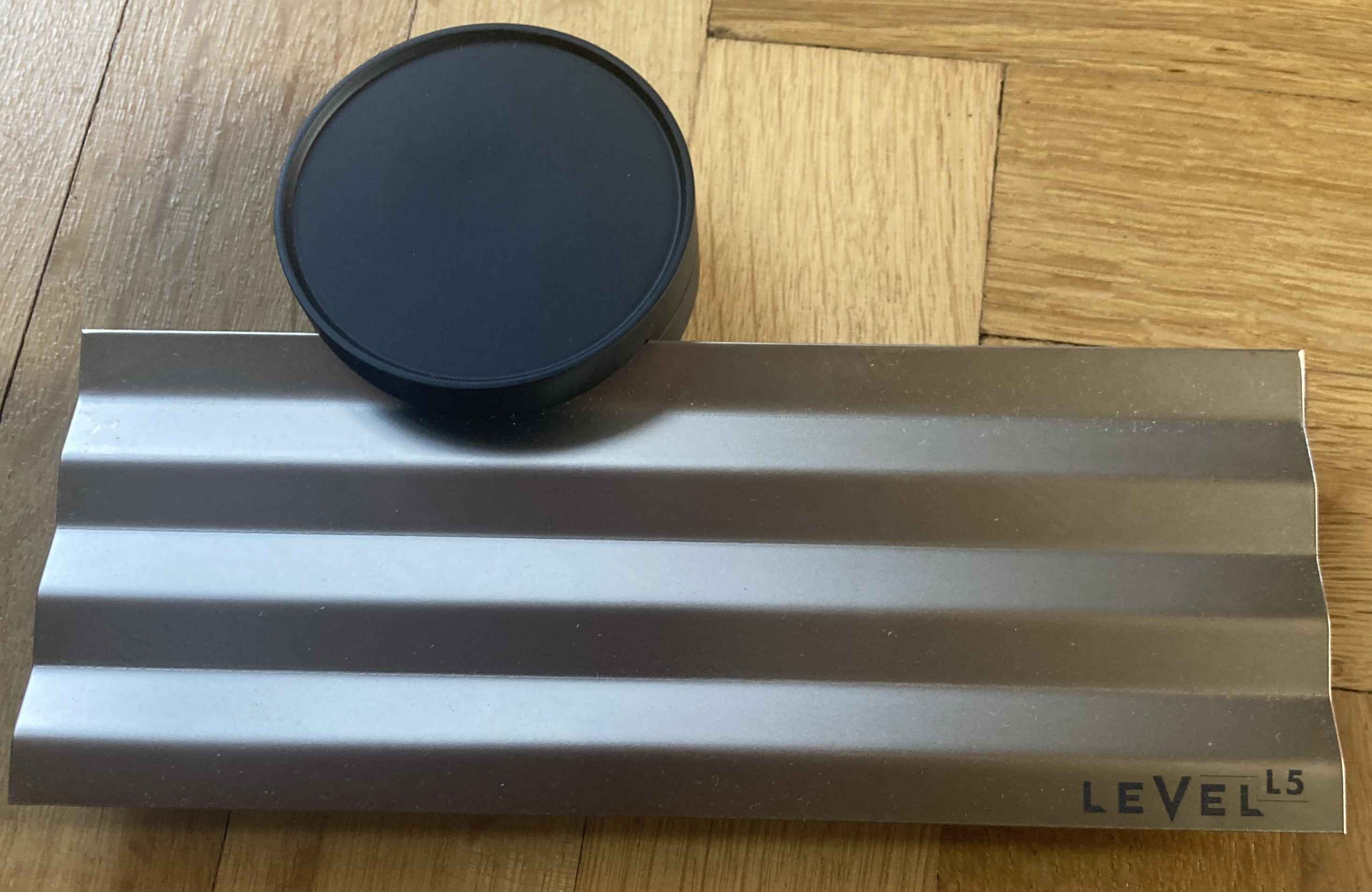 geraete Ablage silber.JPG