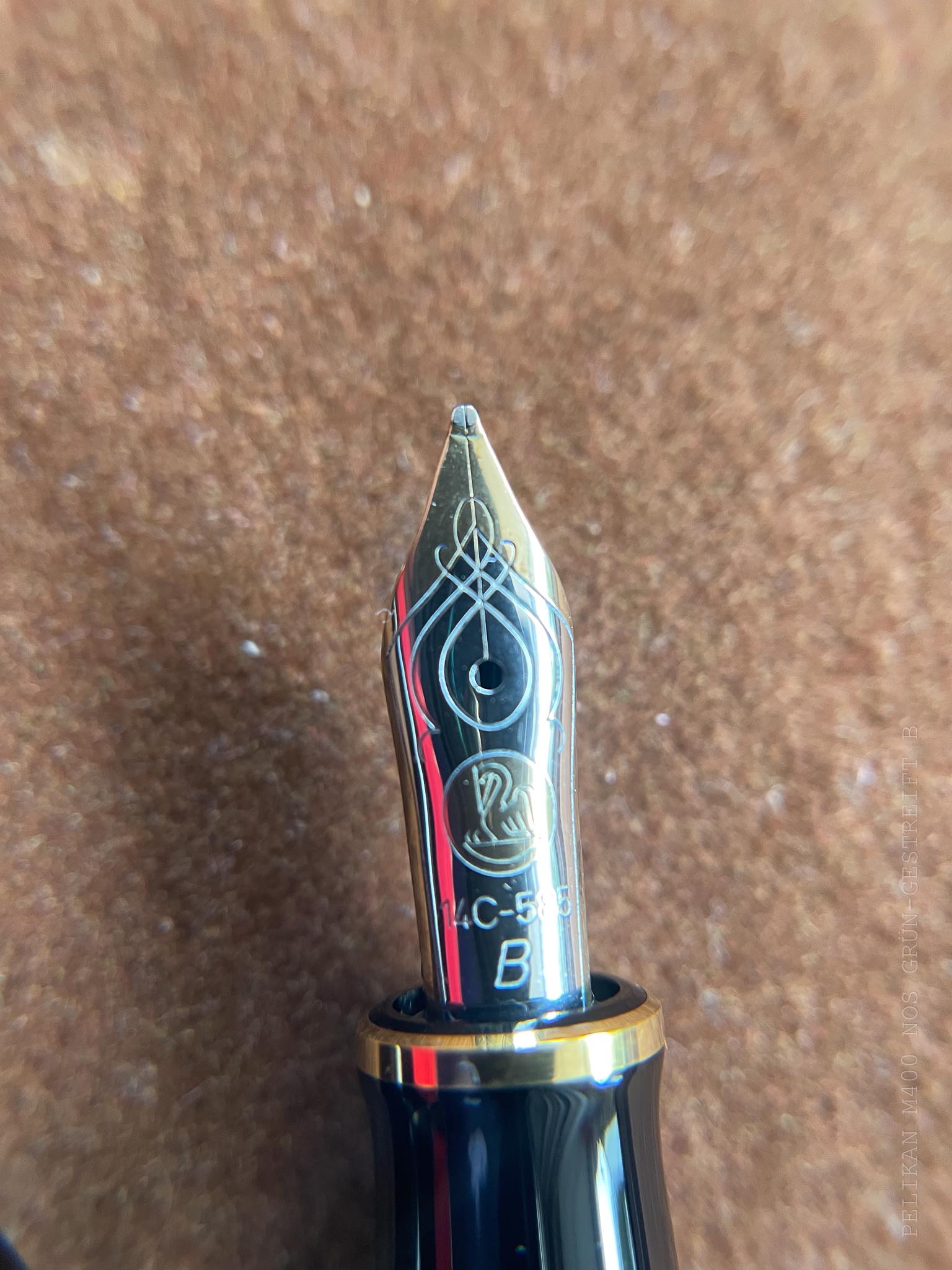 Pelikan M400 NOS Grün-Gestreift B-1.jpg