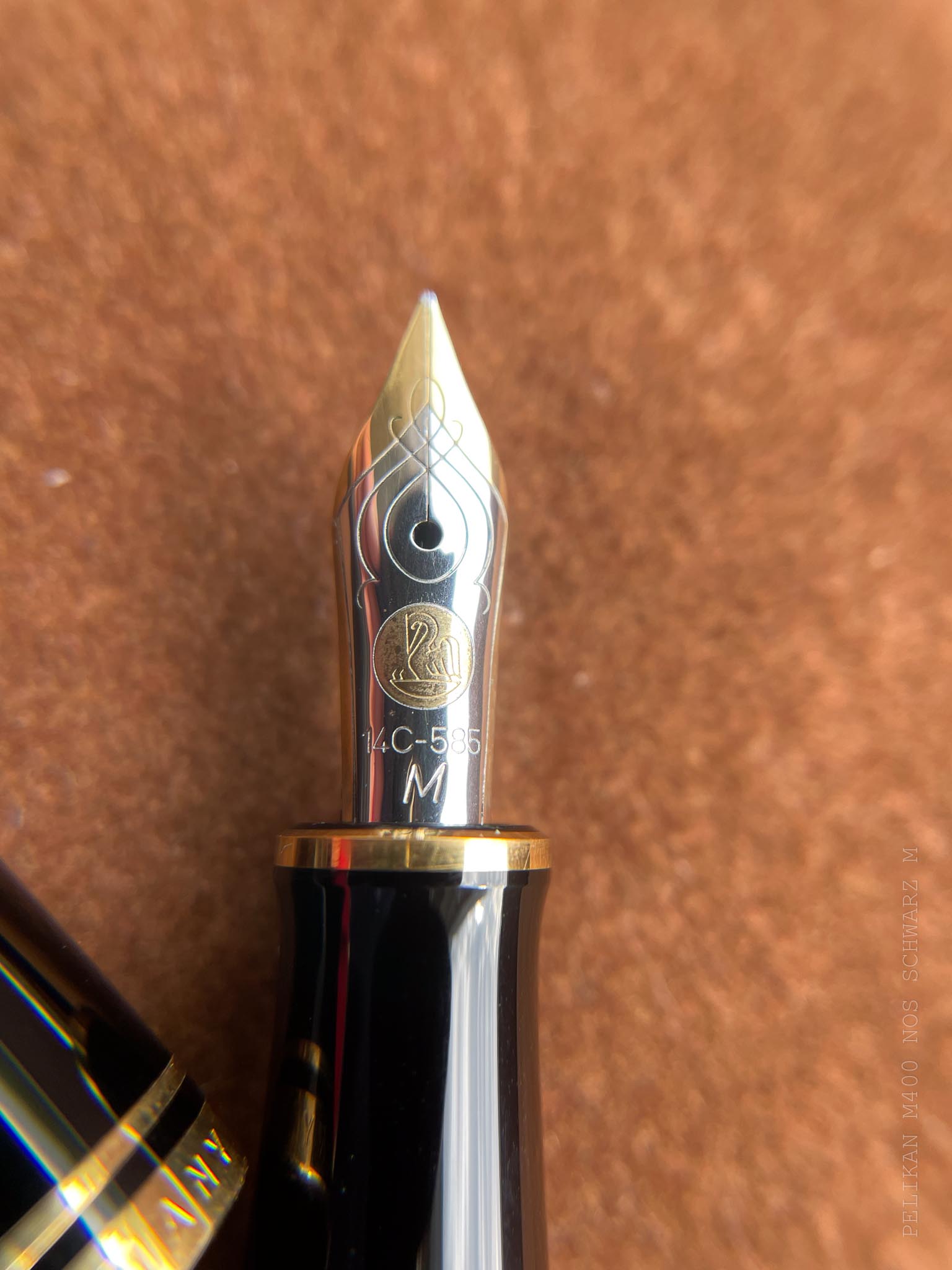 Pelikan M400 NOS Schwarz M-1.jpg