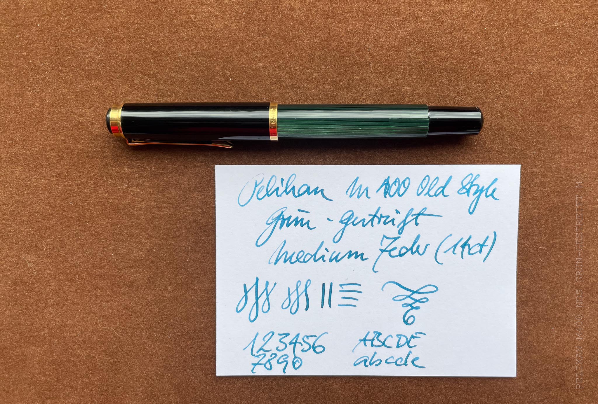 Pelikan M400 OS Grün-Gestreift M-3.jpg