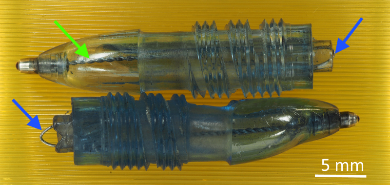 Transparente Schreibeinsätze in gerader und gebogener Form, verwendet in Tintenkugelschreibern von Sphinx, PAN, Melbi u. v. a.