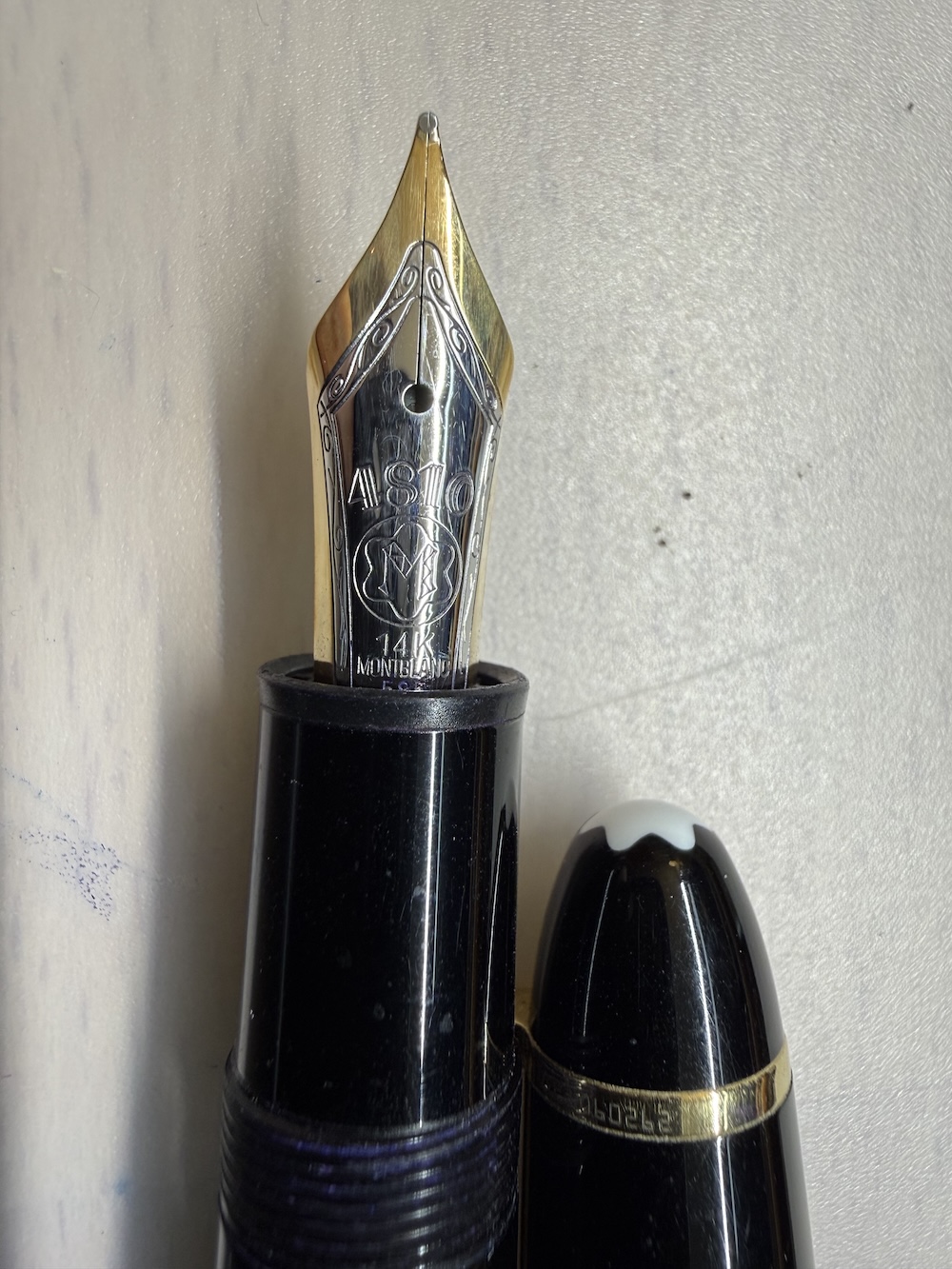 Montblanc 146 Feder.jpeg