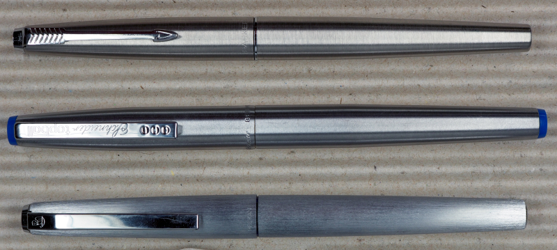 In guter Gesellschaft: Pelikan 482 strichmattiert, Schneider topball, Parker 45 Flighter
