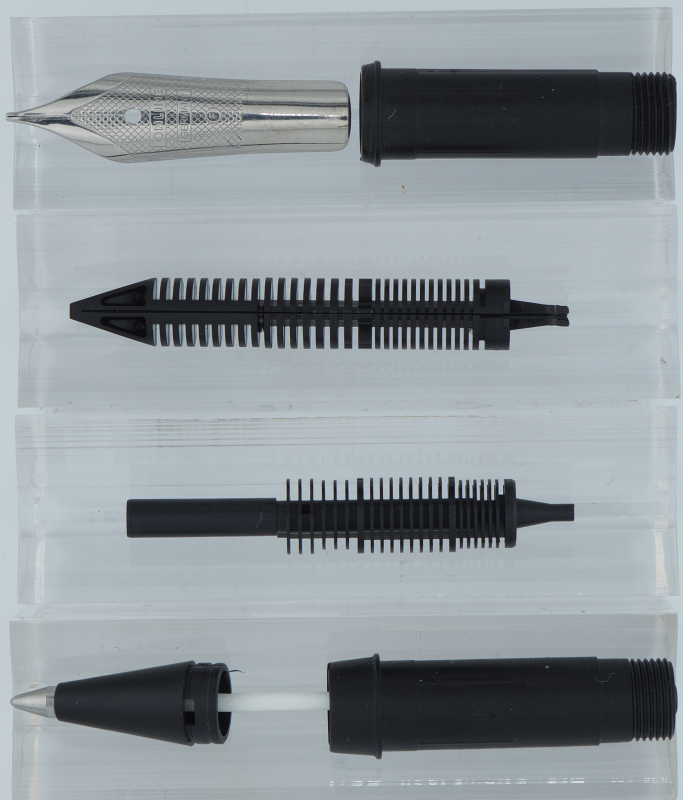 Schmidt-Triple mit Feder (Typ FH241, oben) und kompatibel dazu PRS