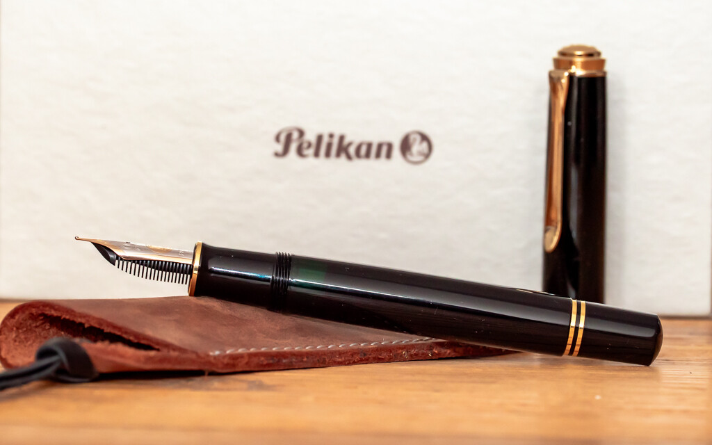 Pelikan M1000-2.jpg