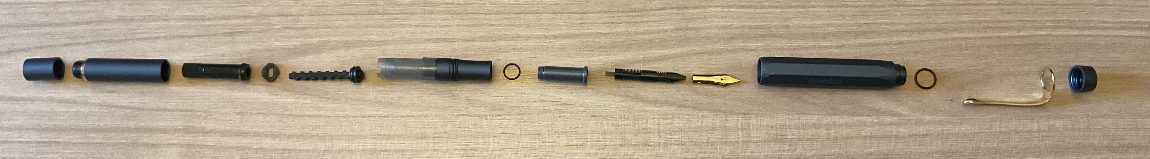 Kaweco Piston Sport AL Navy zerlegt ganz.jpeg