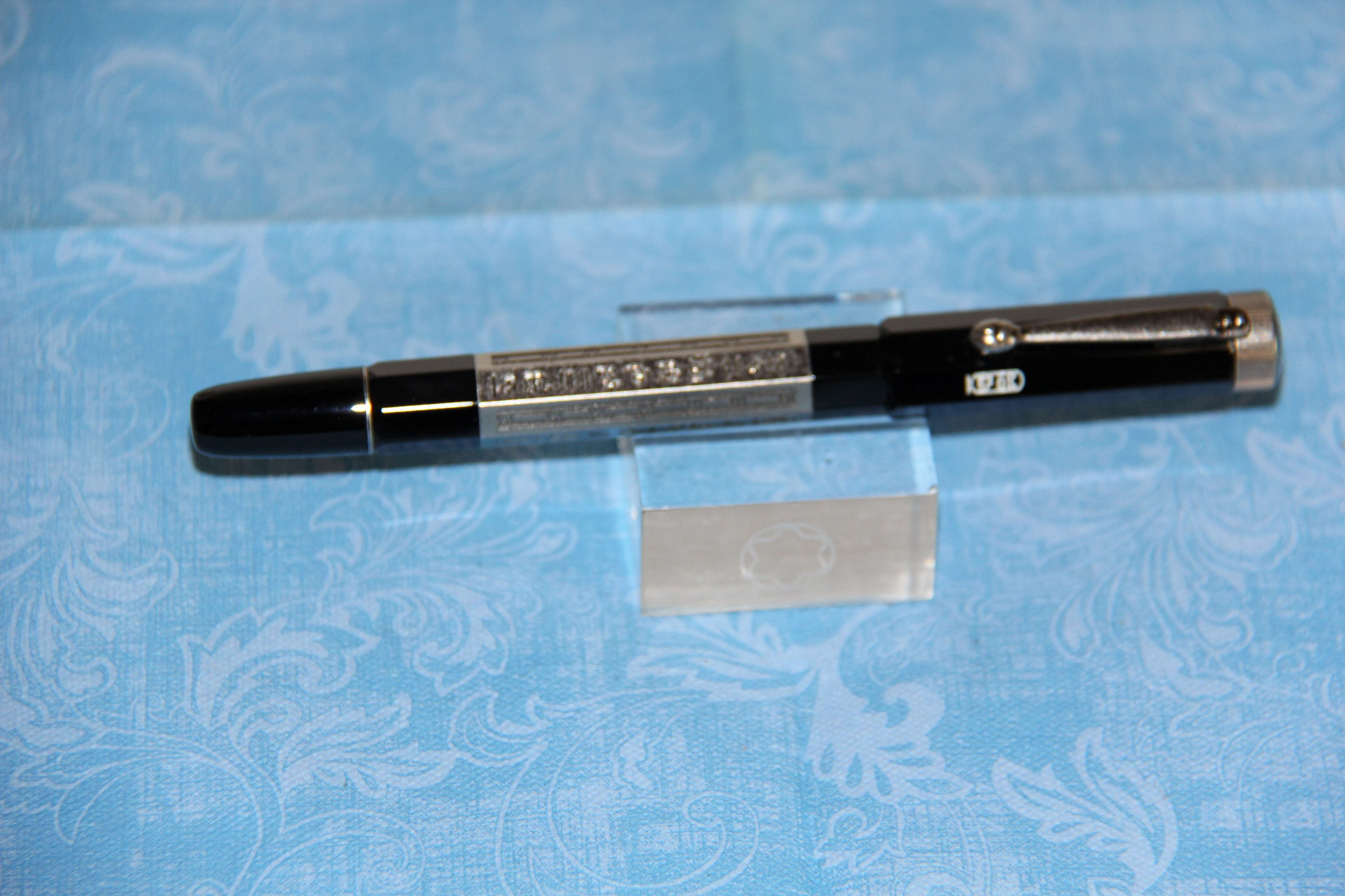 Montblanc Egyptomania  B (1).JPG