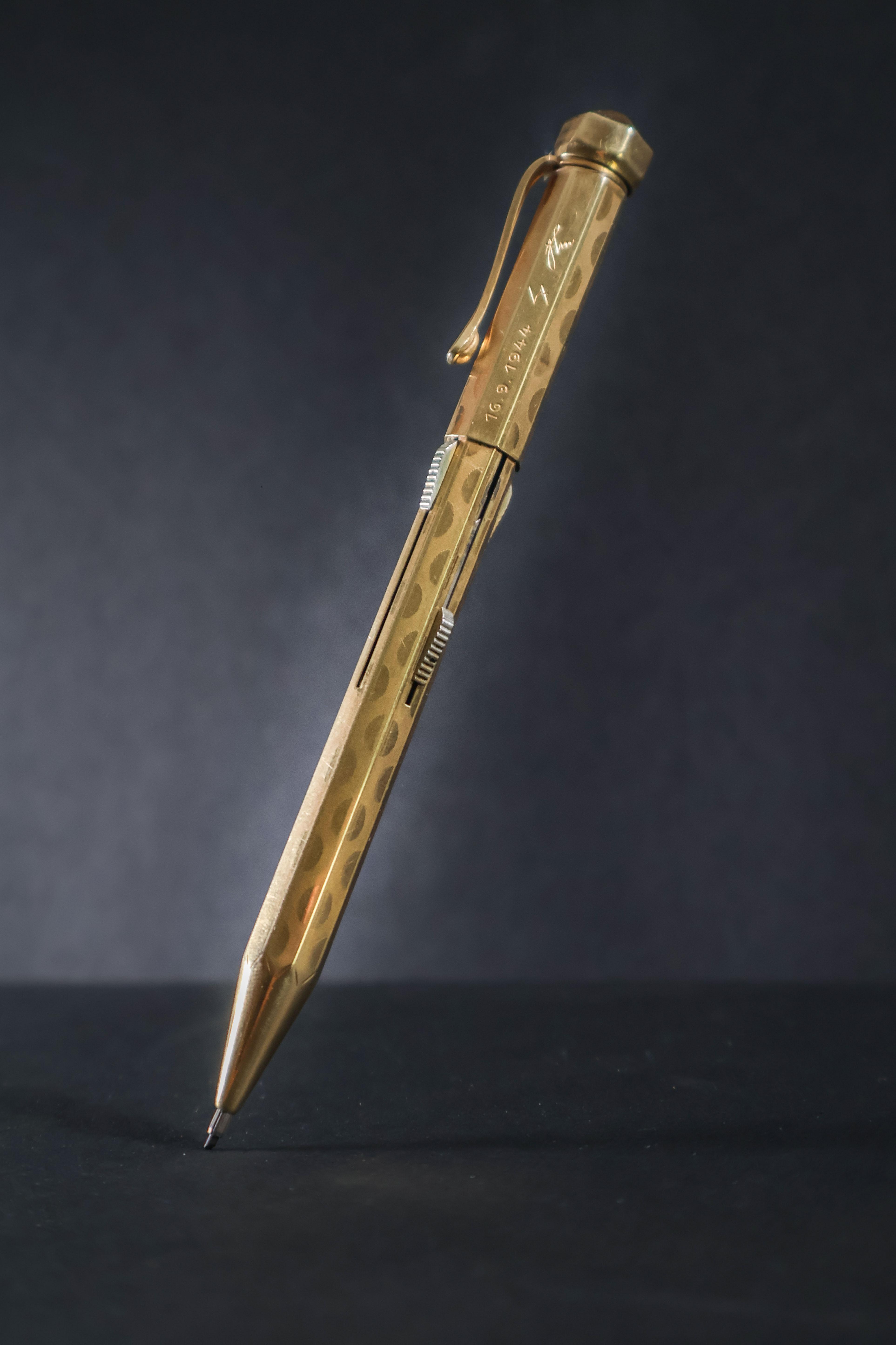 Alexautographs_Fritz_Braun_Pen.jpg