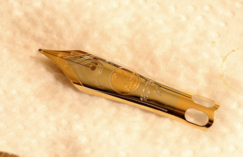 M1000_2.jpg