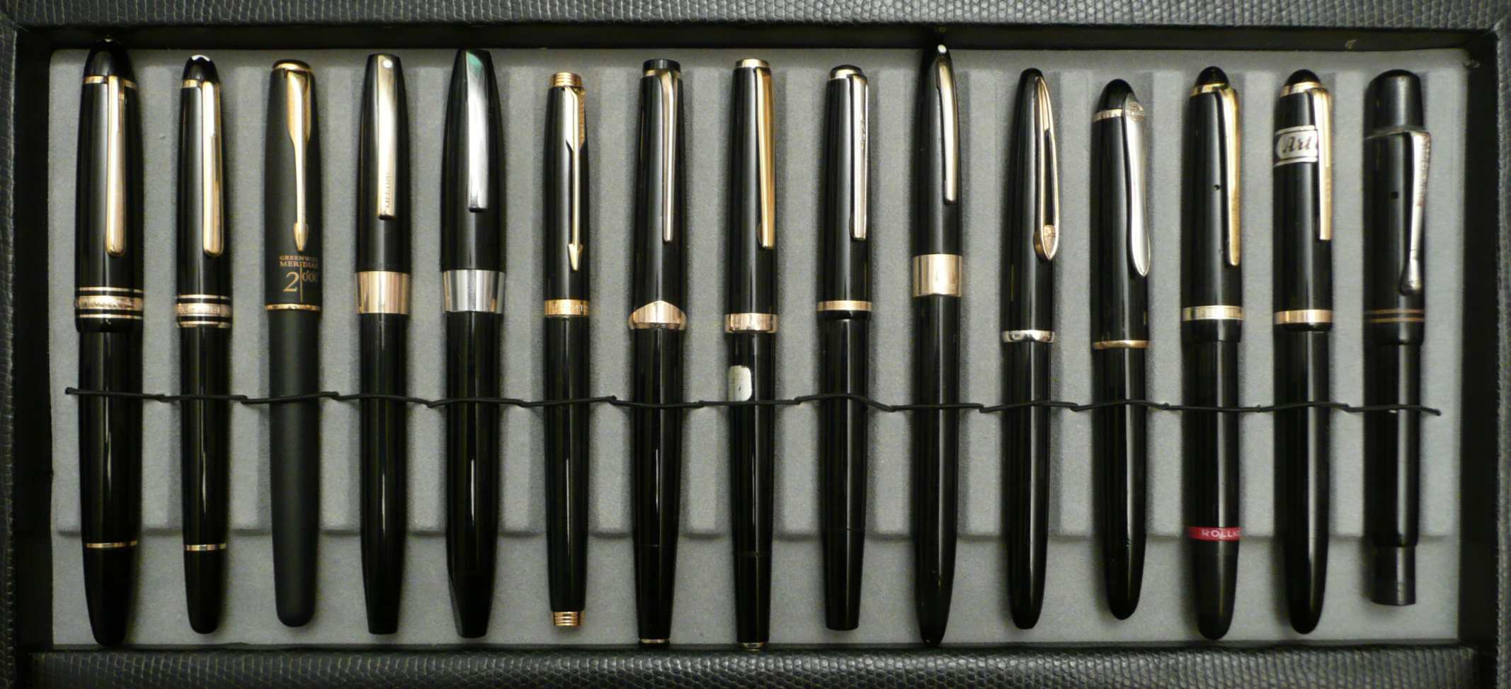 Pen in Black.jpg